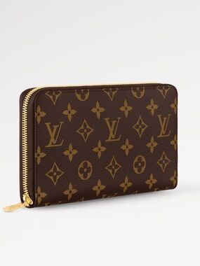 Louis Vuitton Zippy Wallet in signature monogram coated canvas